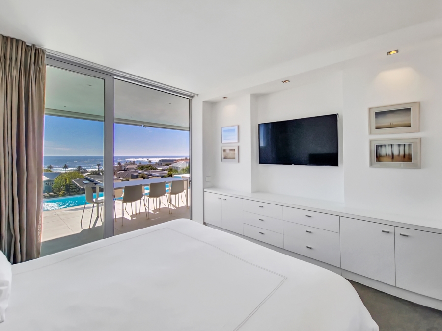 To Let 4 Bedroom Property for Rent in Camps Bay Western Cape